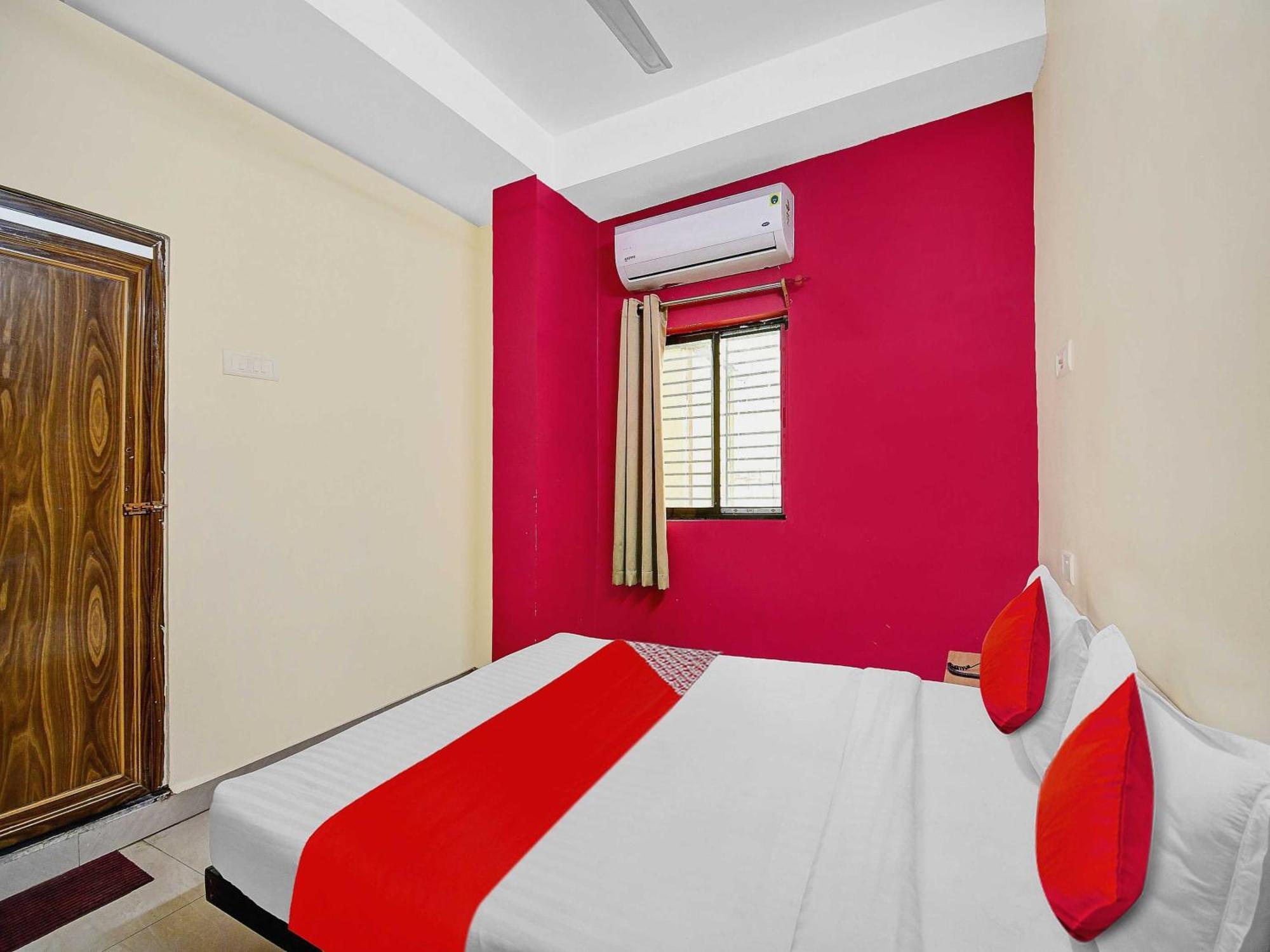 Hotel O Grand Lazeez Hāora Extérieur photo