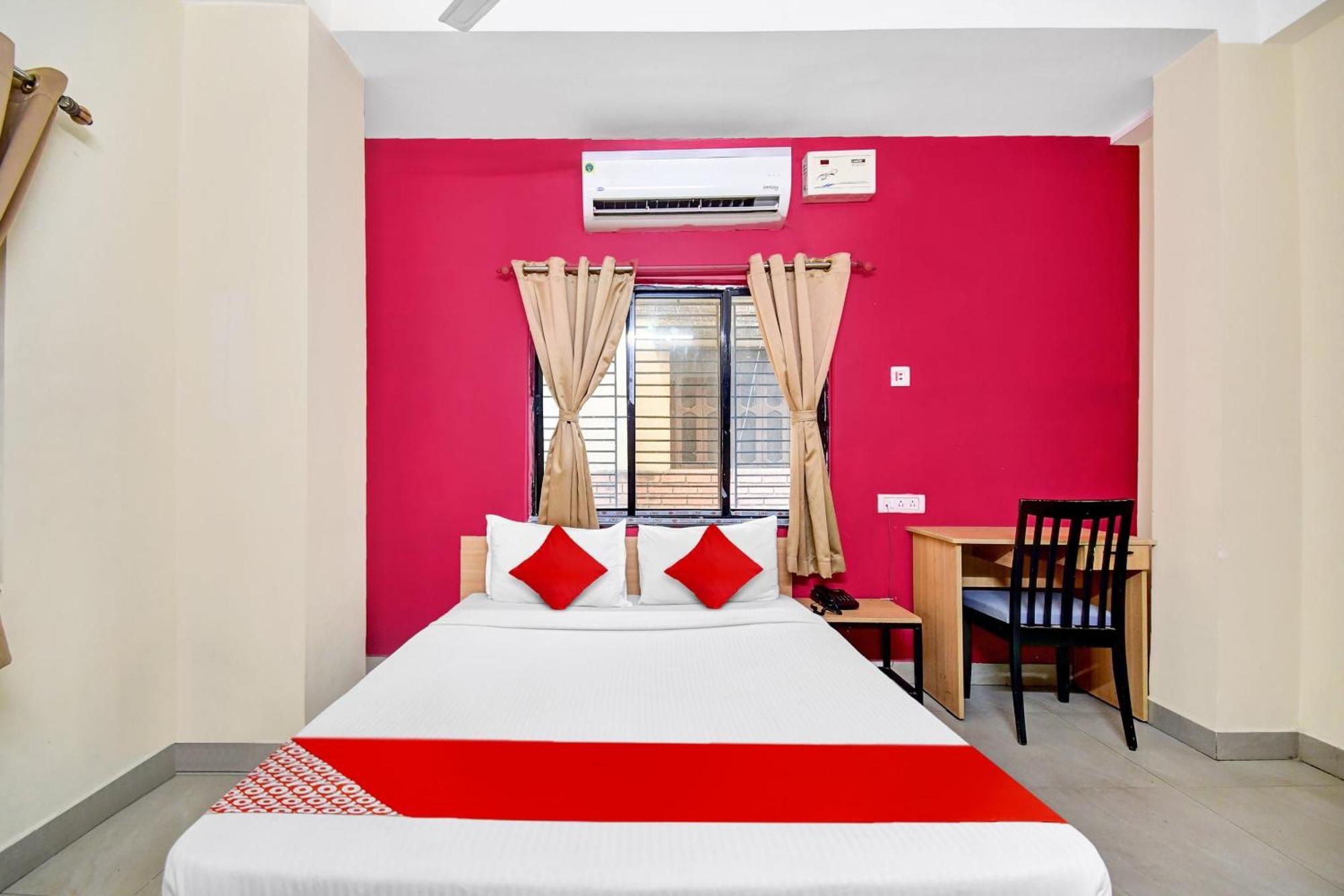 Hotel O Grand Lazeez Hāora Extérieur photo
