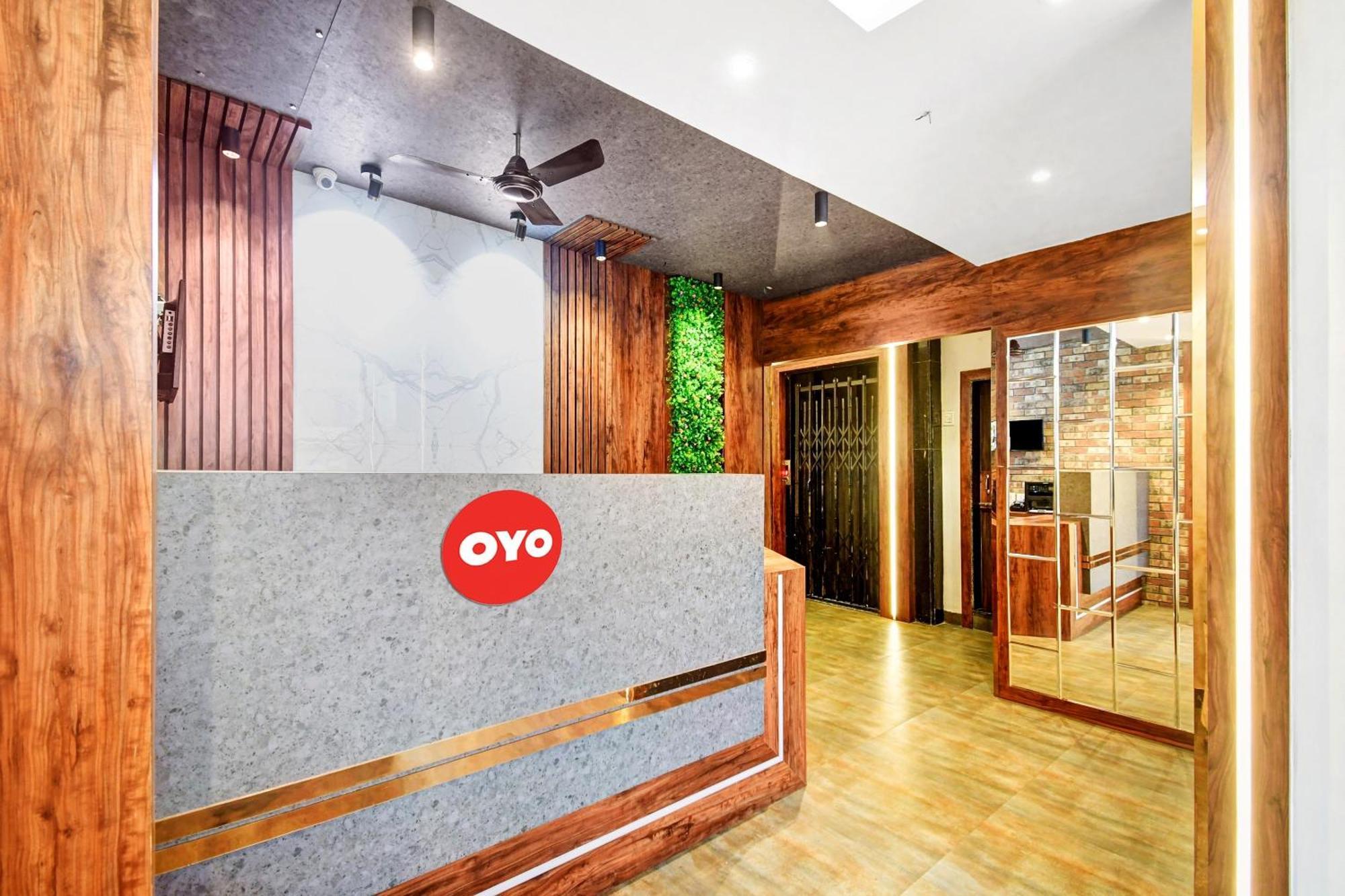 Hotel O Grand Lazeez Hāora Extérieur photo