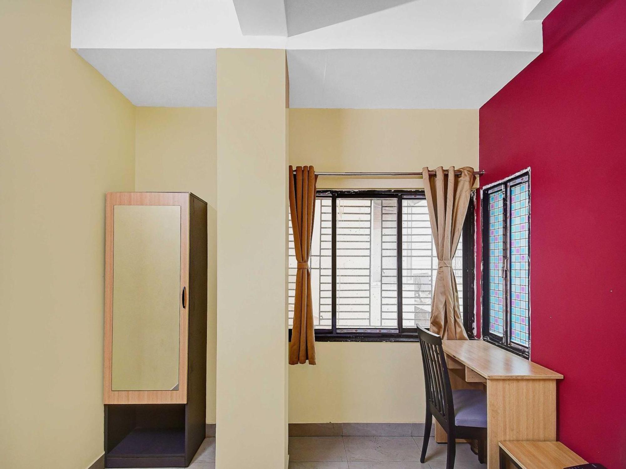 Hotel O Grand Lazeez Hāora Extérieur photo